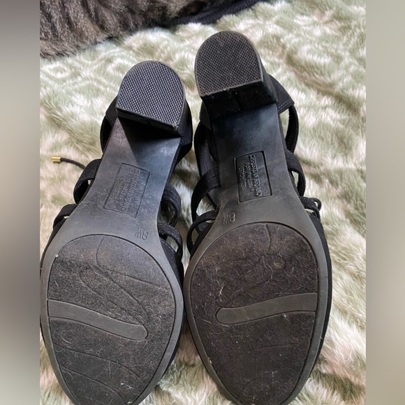 Lace up Pumps - Picture 3 of 4